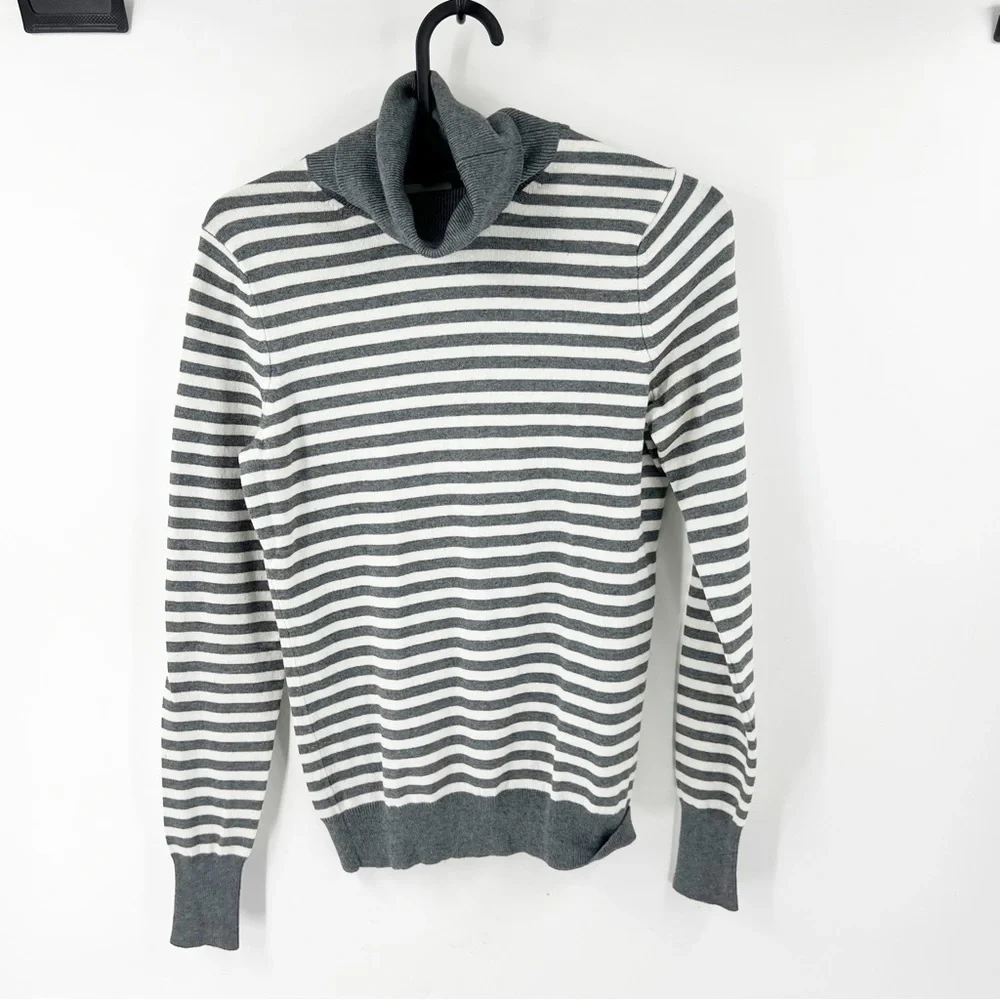 ✅ Banana Republic Turtleneck XS Silk Cashmere Wool Blend GREY Stripe Long Sleeve